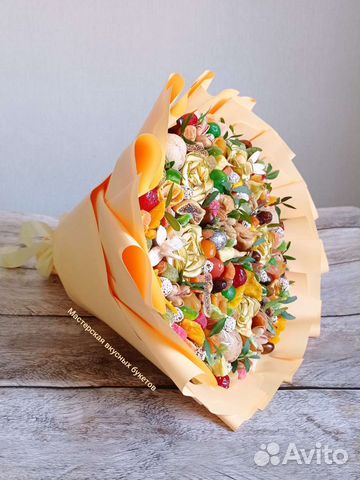 Букет из сухофруктов