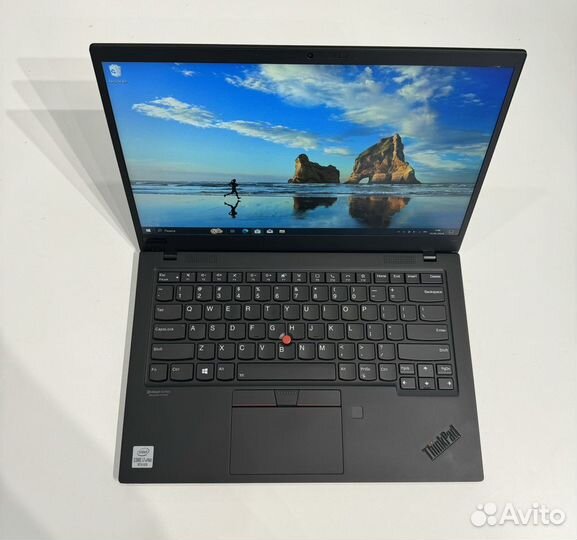 Lenovo thinkpad X1 carbon gen 7 i7 10610U 16Gb 256