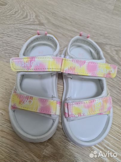 Сандалии для девочки 24 размер
