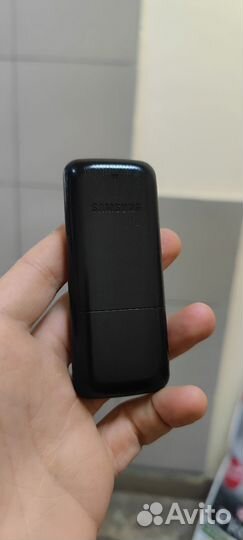 Samsung E1070