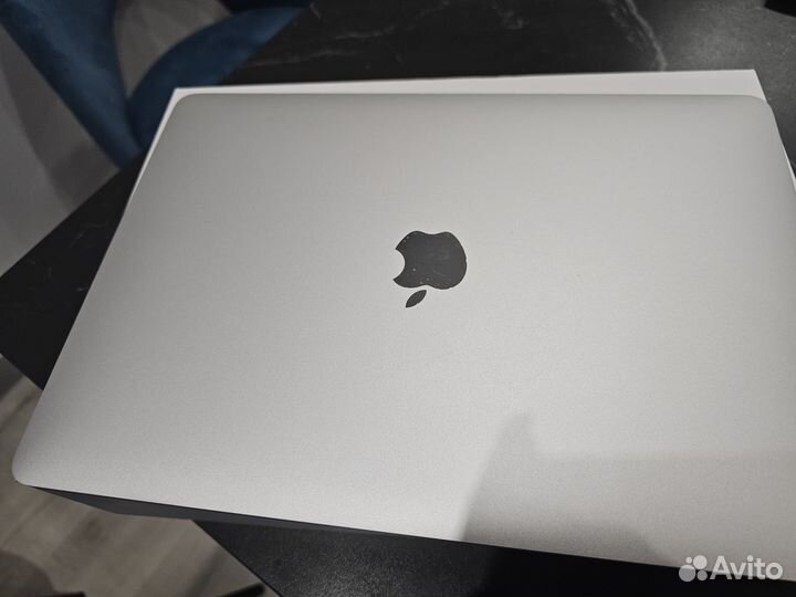 Apple macbook air 13