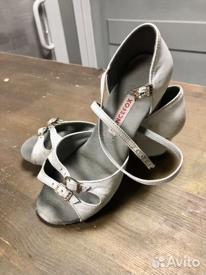 Туфли для бальных танцев