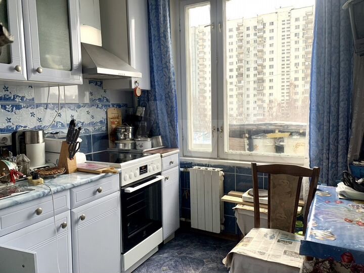 2-к. квартира, 45 м², 4/9 эт.