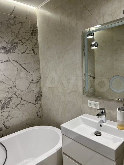 3-к. квартира, 75 м², 8/25 эт.