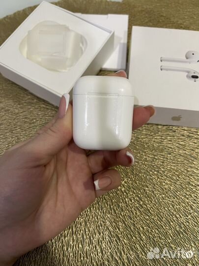 Airpods 2