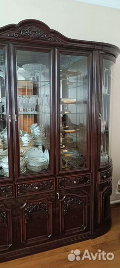 Горка с комодом