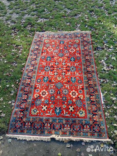 Антикварный ковер