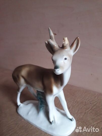 Олень. Статуэтка. Германия