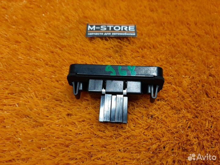 Подсветка номера задняя Mercedes-Benz C-Class W203