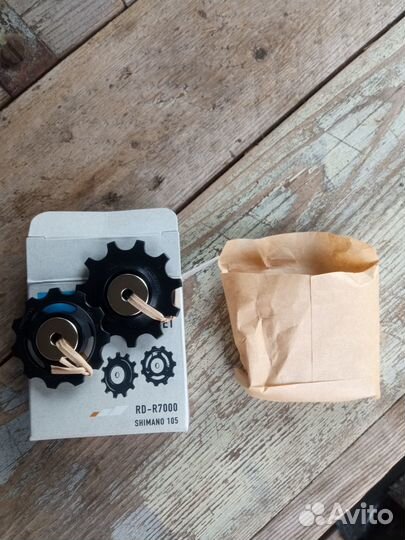 Ролики Shimano R-7000