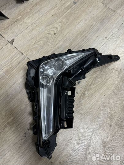Противотуманки на lexus lx 570