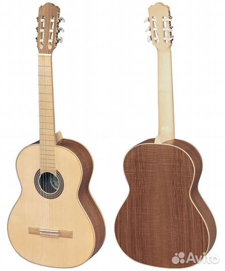 Гитары от 3500 и Yamaha c40 аналогичные, настоящие