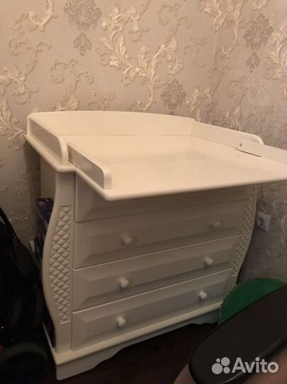 Детская кровать с пеленальным комодом