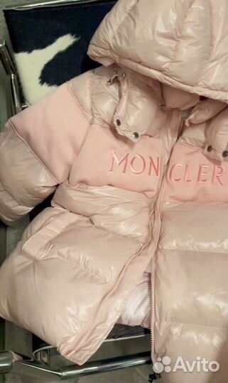 Пуховик moncler женский