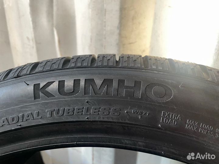 Kumho WinterCraft WS71 255/40 R21 102W