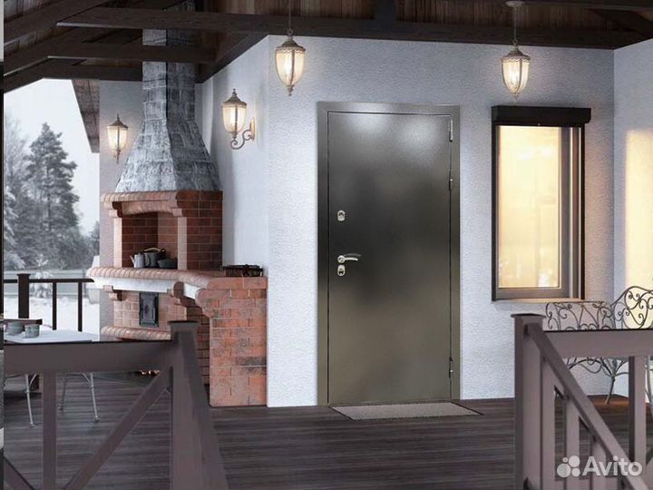 Дверь входная в квартиру металлическая