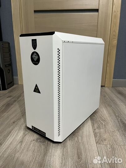 Корпус DeepCool GamerStorm Baronkase Liquid White