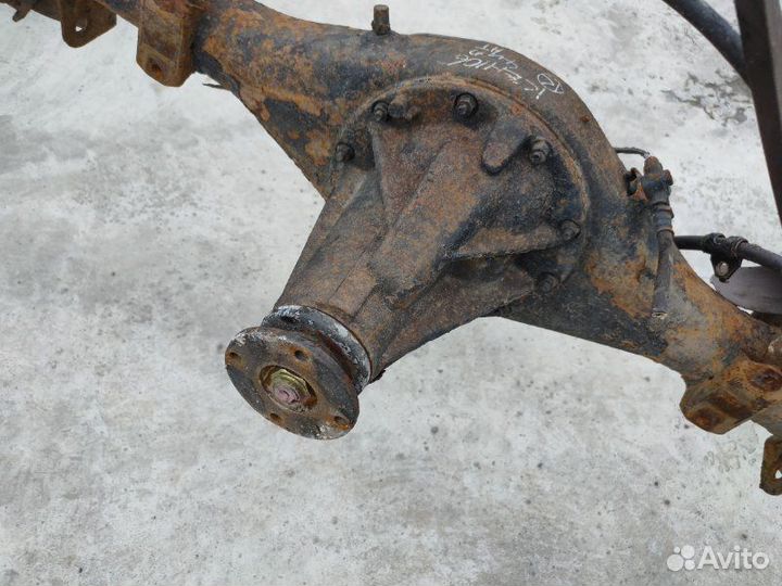 Мост задний Toyota Hiace KZH106 1KZ-TE 1998