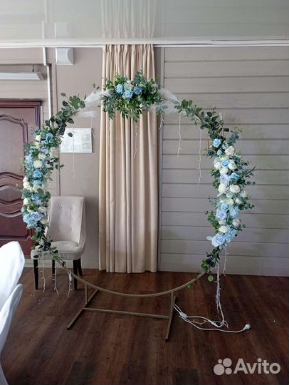 Свадебный декор в аренду, цветы на стол