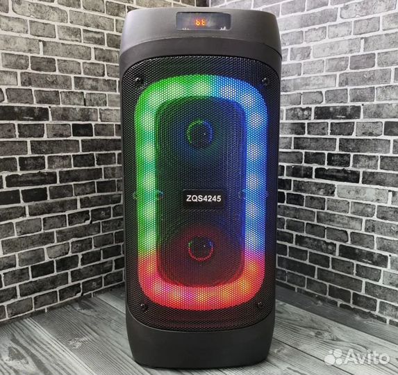 Беспроводная блютуз колонка