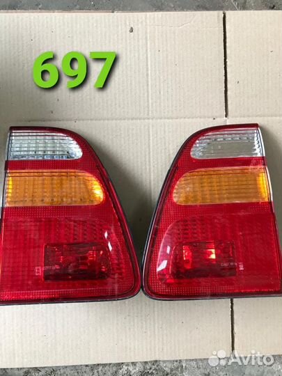 Фонарь в крышку багажника Тойота LC100(697)