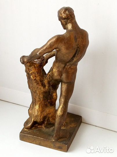Статуэтка. скульптура. самсон. шпиатр. СССР