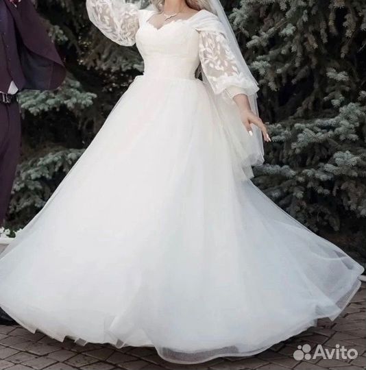 Свадебное платье