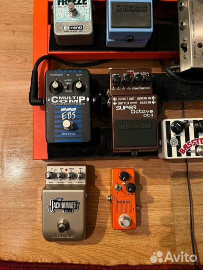Педали для гитары и бас-гитары