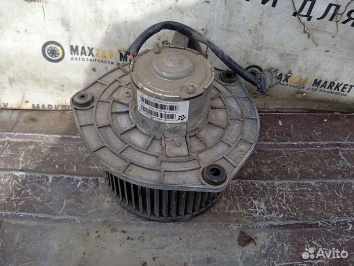 Мотор печки Chevrolet Niva 2002 (б/у)