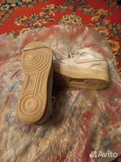 Кроссовки мужские кожаные белые