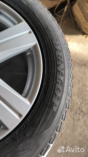 Dunlop Winter Maxx SJ8 225/65 R17