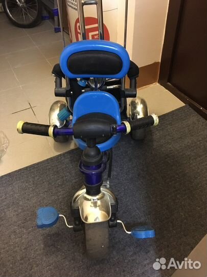 Велосипед детский 3 колесный с ручкой и крышей