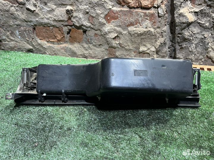 Бардачок пассажира Passat b3/b4