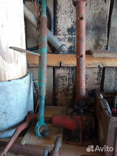 Коленвал на юмз 6кл