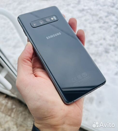 Samsung Galaxy S10, 6/128 ГБ