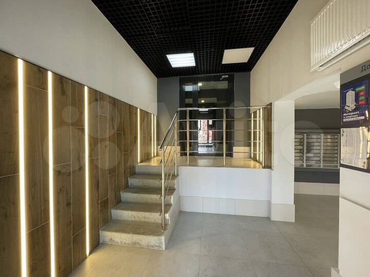 4-к. квартира, 72 м², 8/10 эт.