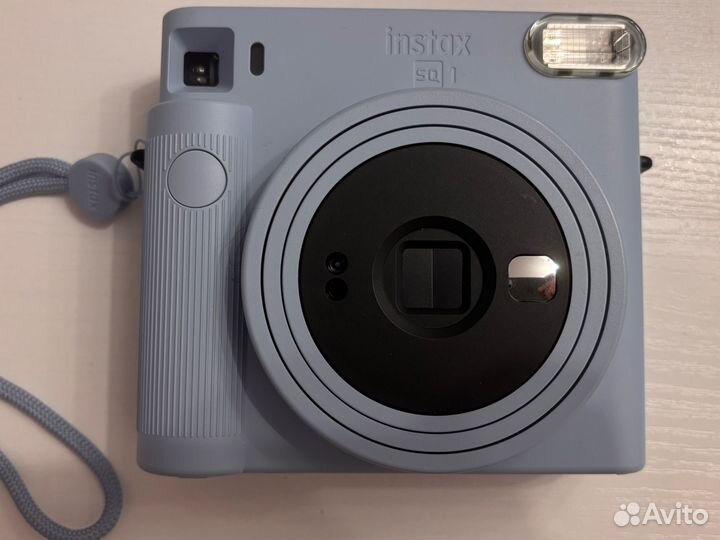 Фотоаппарат instax square