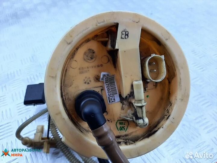 Датчик уровня топлива BMW 3 E90/E91/E92/E93 2005