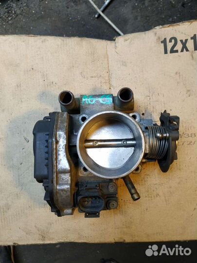 Audi A6 C5 заслонка дроссельная