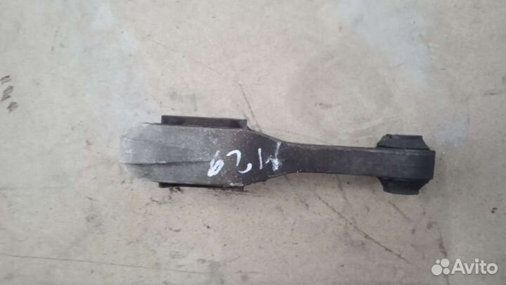 Подушка двигателя кпп Рено Меган 3 Флюенс k4m