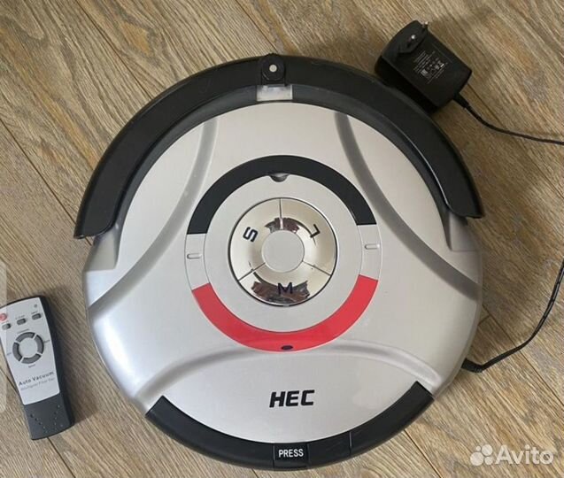 Робот пылесос HEC