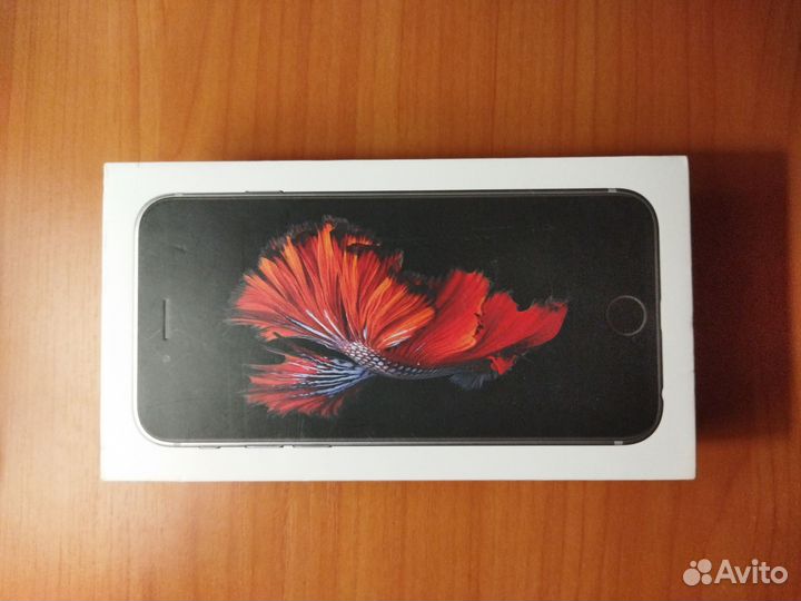 iPhone 6S, 64 ГБ
