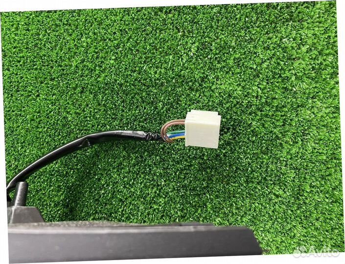 Зеркало правое Rav-4 13-19