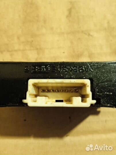 Блок иммобилайзера Toyota Alphard II 2008 – 2014