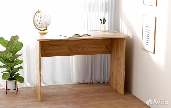 Стол письменный