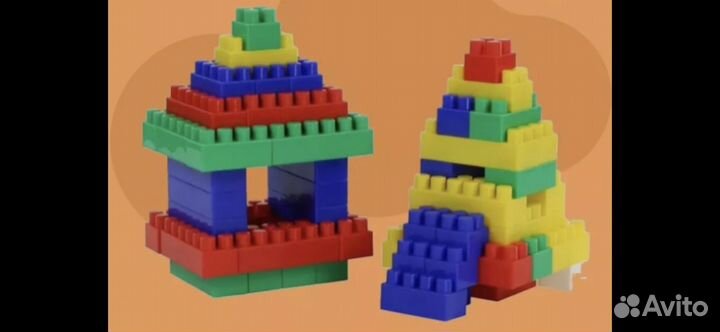 Конструктор пластмассовый