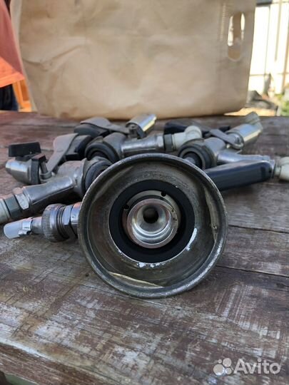 Головка заборная для кег