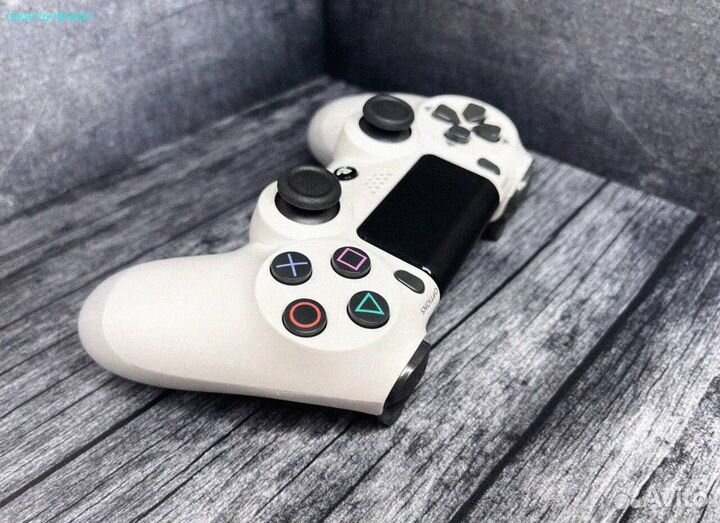 Геймпад DualShock 4