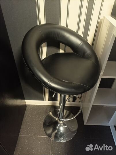 Барный стул