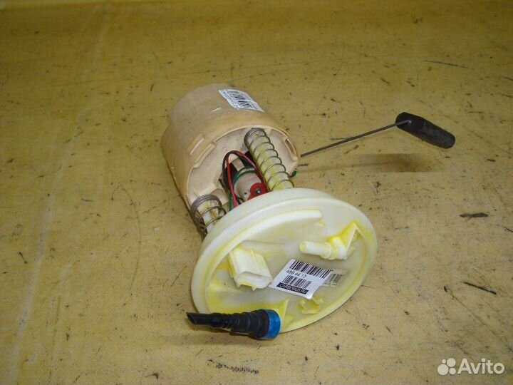 Бензонасос Mazda Demio DY3W